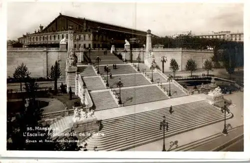 marseille, l'escalier monumental de la gare (Nr. 17116)