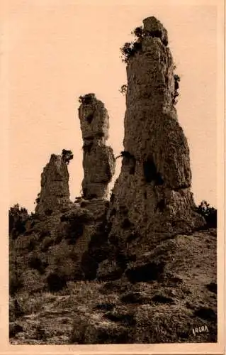 cirque de moureze, les 3 freres (Nr. 17330)