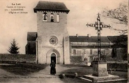 limogne, laramiere, l'eglise et l'abbaye (Nr. 17347)