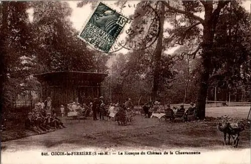 ozoir-la-ferriere, le kiosque du chateau (Nr. 17356)