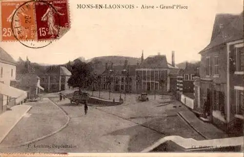 mons-en-laonnois, aisne, grand' place (Nr. 17632)