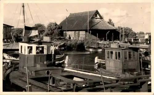 boote im wasser, foto tränkner, stollberg in sachsen (Nr. 18044)