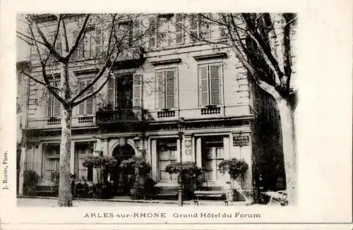 arles-sur-rhone, grand hotel du forum (Nr. 18581)