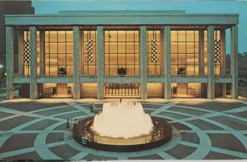 USA - USA - New York City - Lincoln Center - State Theater - ca. 1960