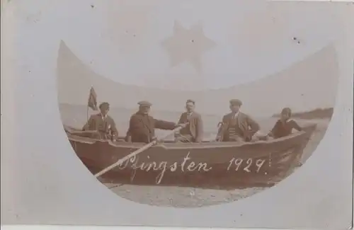 Männer im Boot Pfingsten 1929