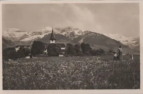 Schweiz - Schweiz - Aeschi - Kirche und Alpen - ca. 1950