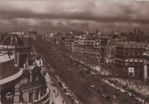 Frankreich - Paris - Frankreich - Avenue des Champs-Elysees