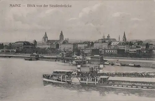 Mainz - Blick von der Straßenbrücke