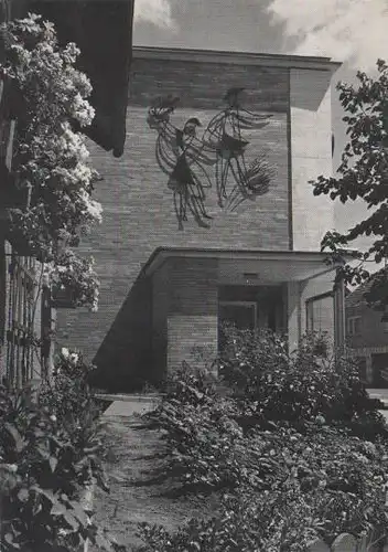 Rödental - Plastik am Raiffeisengebäude - ca. 1975