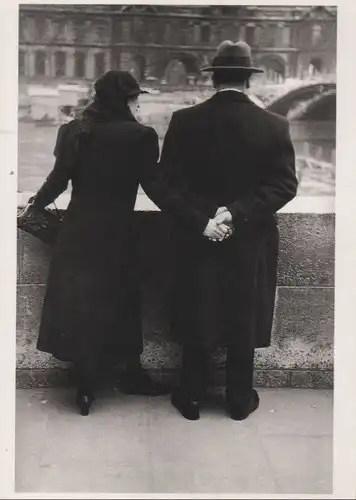 French couple Paris
