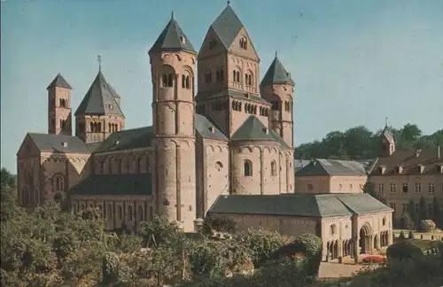 Maria Laach (Glees) - Westtürme der Basilika - ca. 1960