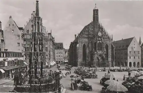 Nürnberg - Marktplatz - Schöner Brunnen - 1956
