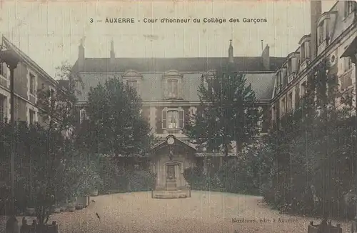 Frankreich - Auxerre - Frankreich - College
