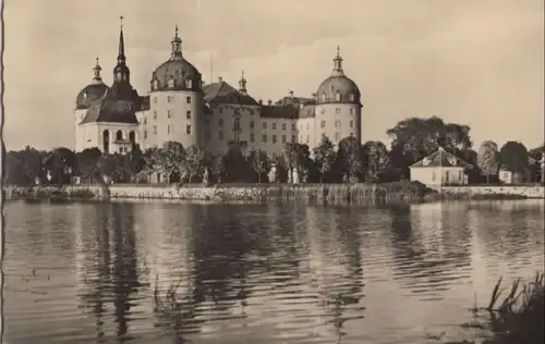 Moritzburg - Schloss vom Kapellenteich
