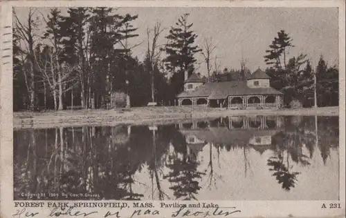 USA - USA - Springfield - Forest Park, Pavilion and Lake - 1911