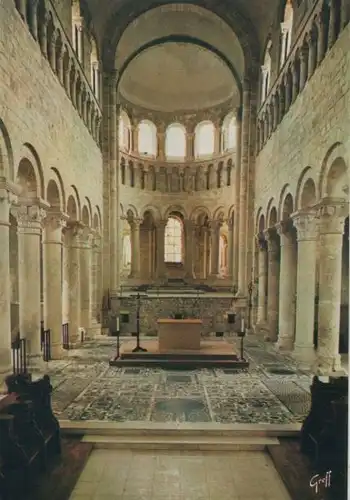 Frankreich - St. Benoit sur Loire - Frankreich - Basilique