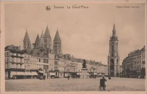 Belgien - Belgien - Tournai - La Grand Place - ca. 1950