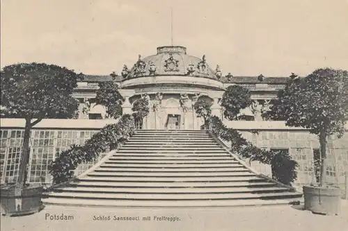 Potsdam, Sanssouci - Schloss mit Freitreppe