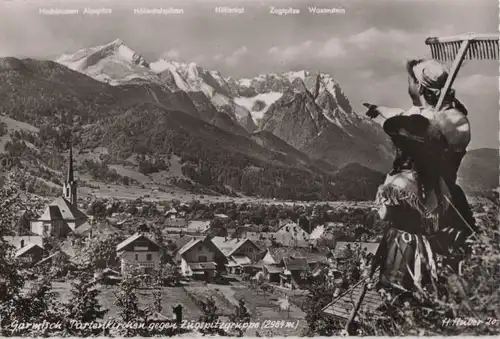 Garmisch-Partenkirchen - gegen Zugspitzgruppe - ca. 1960
