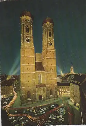 Die weltbekannte Frauenkirche in München - 1967