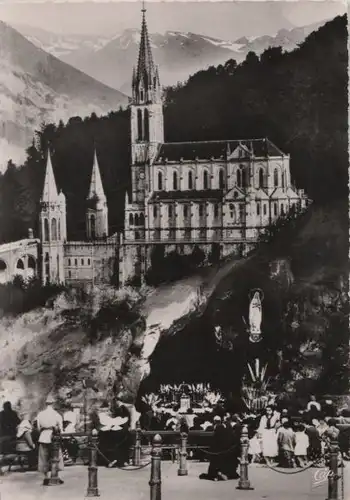 Frankreich - Frankreich - Lourdes - La Grotte et la Basilique - ca. 1960