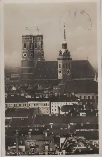 München - Blick auf Frauenkirche