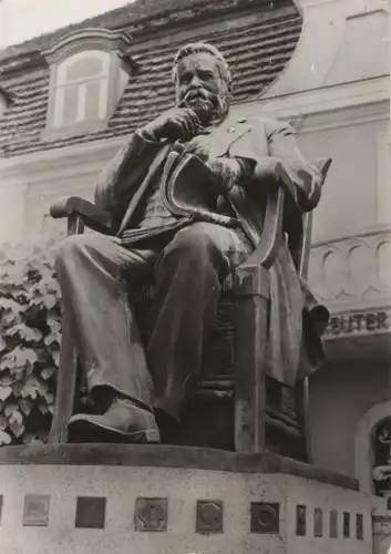 Stavenhagen - Fritz-Reuter-Denkmal - 1983