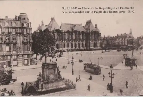 Frankreich - Frankreich - Lille - Place de la Republique - ca. 1935