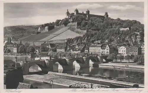Würzburg - Mainbrücke und Marienberg - ca. 1955