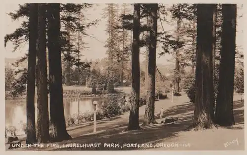 USA - USA - Portland Oregon - Laurelhurst Park - ca. 1955