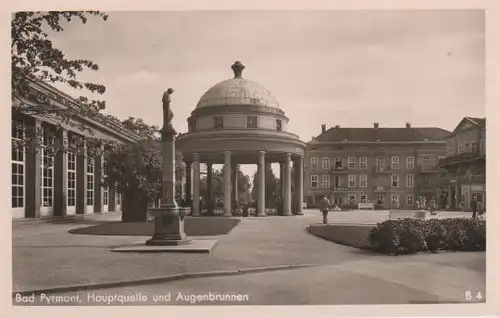 Bad Pyrmont - Hauptquelle u. Augenbrunnen - ca. 1955