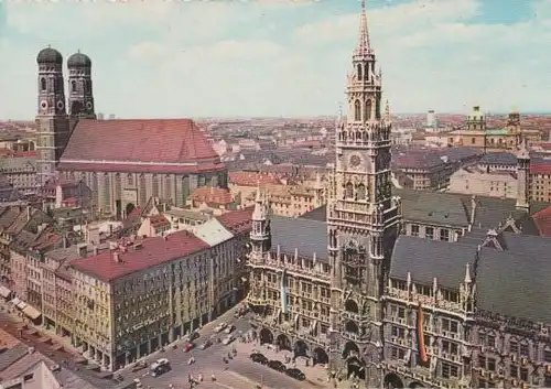 München - Rathaus und Frauenkirche - ca. 1965