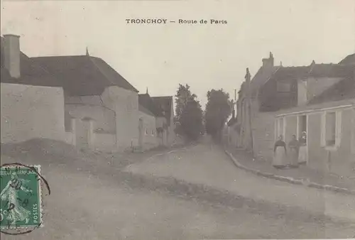 Frankreich - Tronchoy - Frankreich - Route de Paris