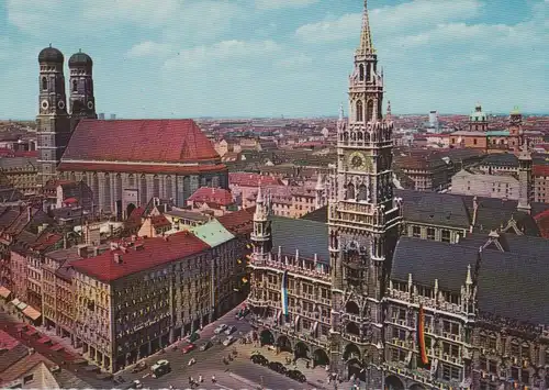München - Rathaus und Frauenkirche - 1964