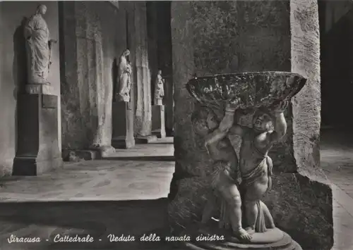 Italien - Italien - Syrakus - Syracusa - Cattedrale, Veduta della navata sinistra - ca. 1965