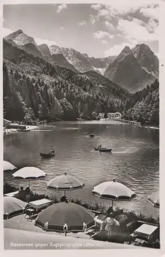 Garmisch-Partenkirchen - Riessersee gegen Zugspitze - ca. 1955