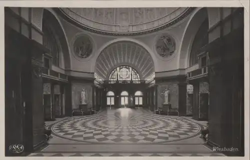 Wiesbaden - Wandelhalle im Kurhaus - 1932