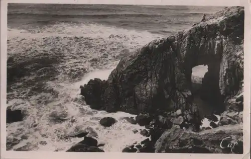 Frankreich - Frankreich - Quiberon - Effet de vagues a la Grotte de Kergroix - 1951