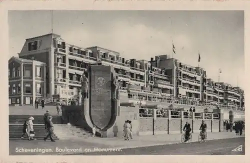 Niederlande - Niederlande - Den Haag, Scheveningen - Boulevard en Monument - ca. 1960