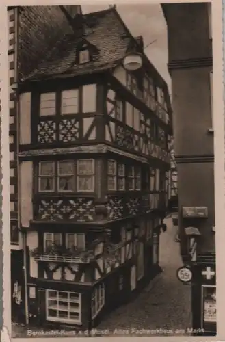 Bernkastel-Kues - Altes Fachwerkhaus am Markt - 1950