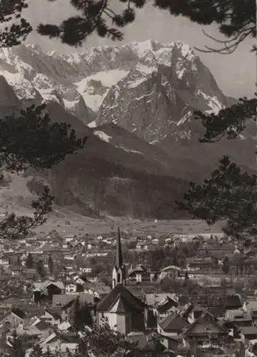 Garmisch-Partenkirchen - gegen Zugspitzgruppe - ca. 1955