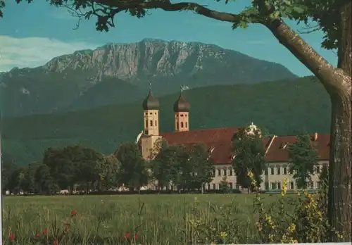 Benediktbeuern - Kloster mit Benediktenwand
