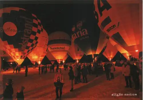 Allgäu - Heißluftballone am Boden