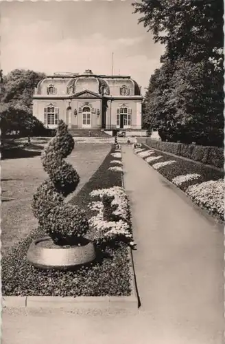 Düsseldorf-Benrath - Blick vom französichen Garten - 1954