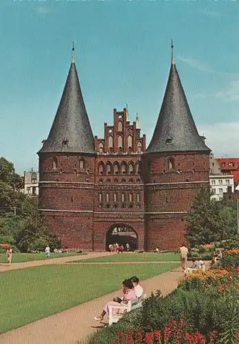 Das Holstentor in Lübeck - ca. 1975