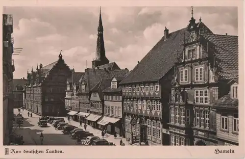 Hameln - Blick in die Osterstraße mit Hochzeitshaus - ca. 1950