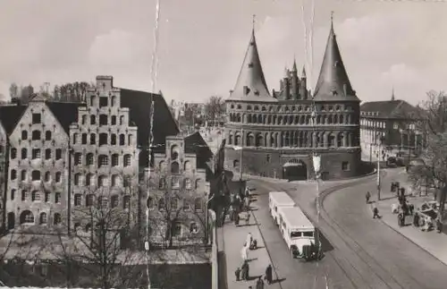 Lübeck - Holstentor und Salzspeicher - 2004