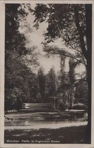 München - Partie im Englischen Garten - 1929