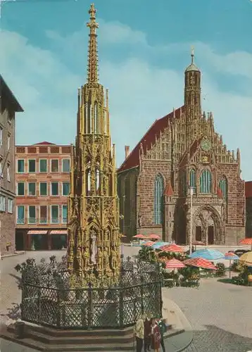 Nürnberg - Schöner Brunnen und Frauenkirche - 1969