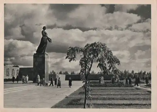 Russland - Russland - Leningrad - Piskaryovskoye Memorial - ca. 1965